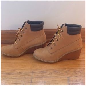 wedge boots
